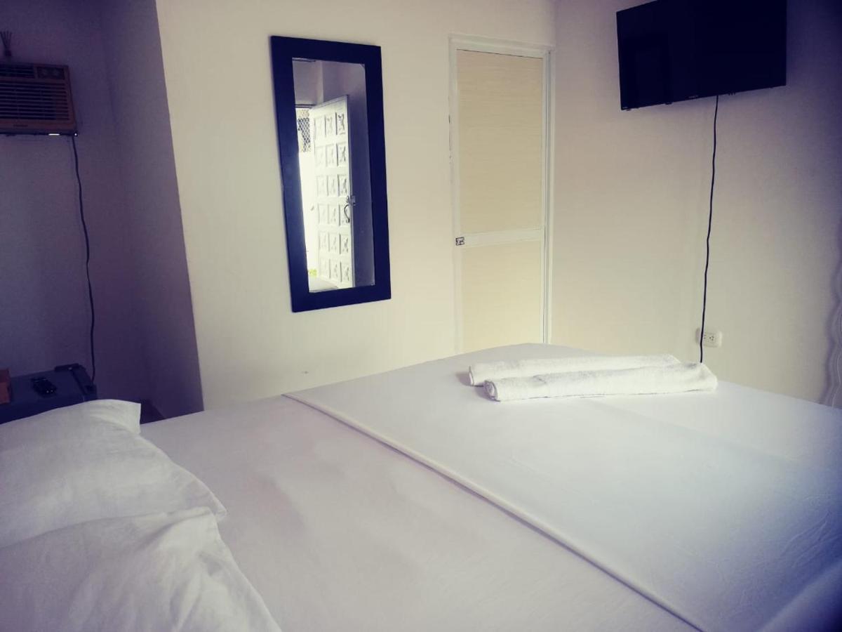 Hostal La Sierra Nevada Palomino Kültér fotó